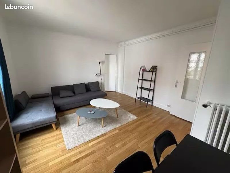 Appartement à louer, 48m², Courbevoie