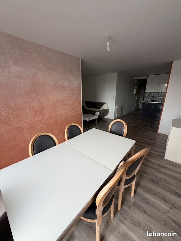 Appartement à louer, 45m², Saint-Maixent-l'École