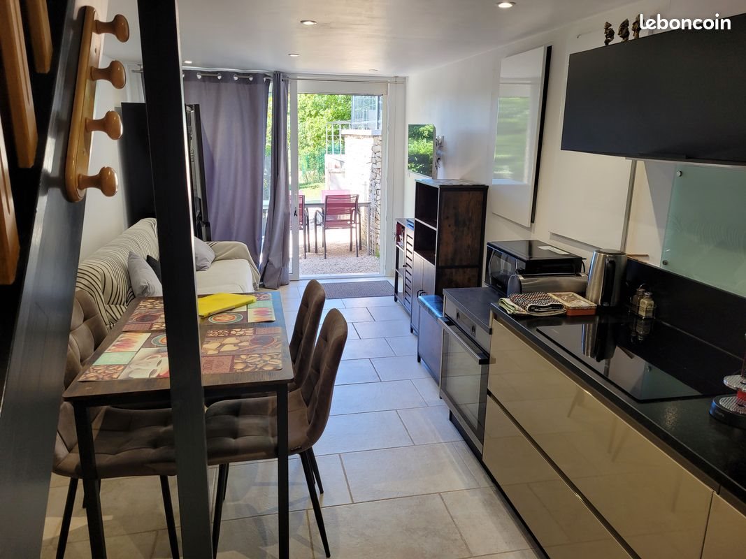 Maison à louer, 30m², Cheval-Blanc