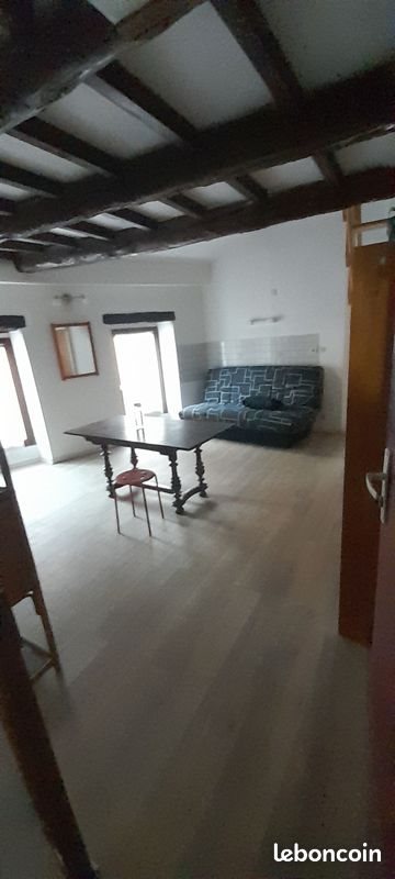Appartement à louer, 25m², Aubenas