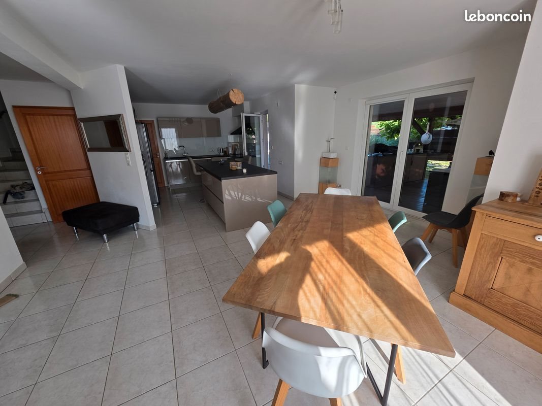 Maison à vendre, 177m², Hégenheim