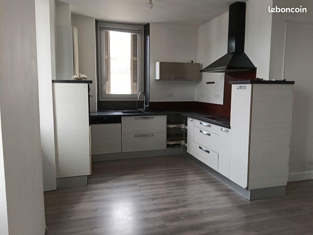 Appartement à louer, 56m², Lourdes