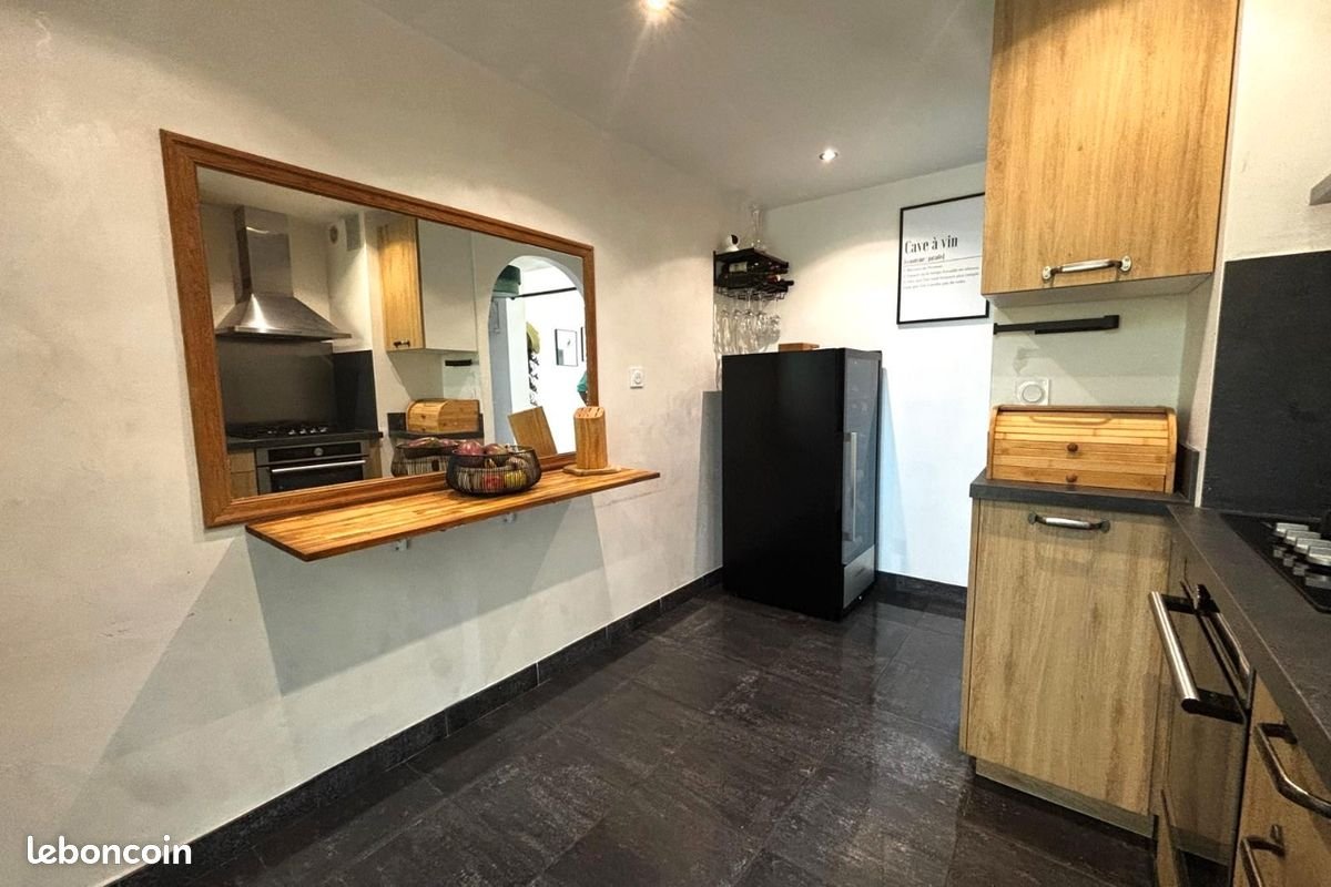Appartement à louer, 72m², Marseille 9ème