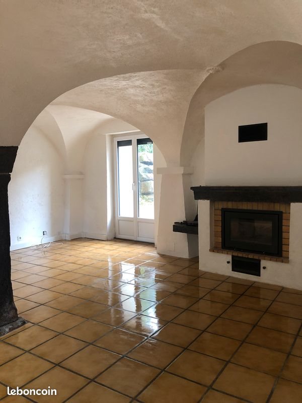 Maison à louer, 110m², Orcines