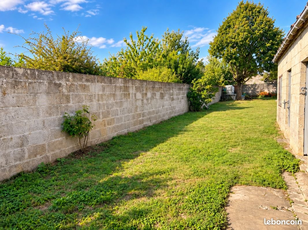Appartement à louer, 31m², Rochefort