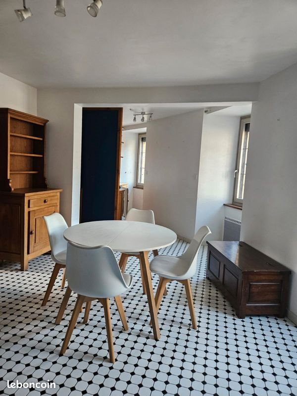 Appartement à louer, 40m², Chanac