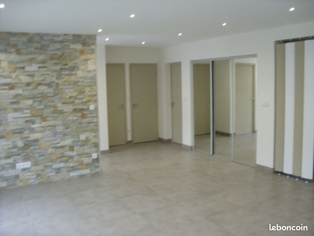 Maison à louer, 140m², Reims
