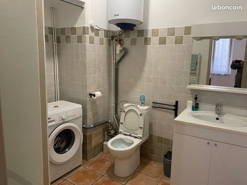 Appartement à louer, 25m², Riez