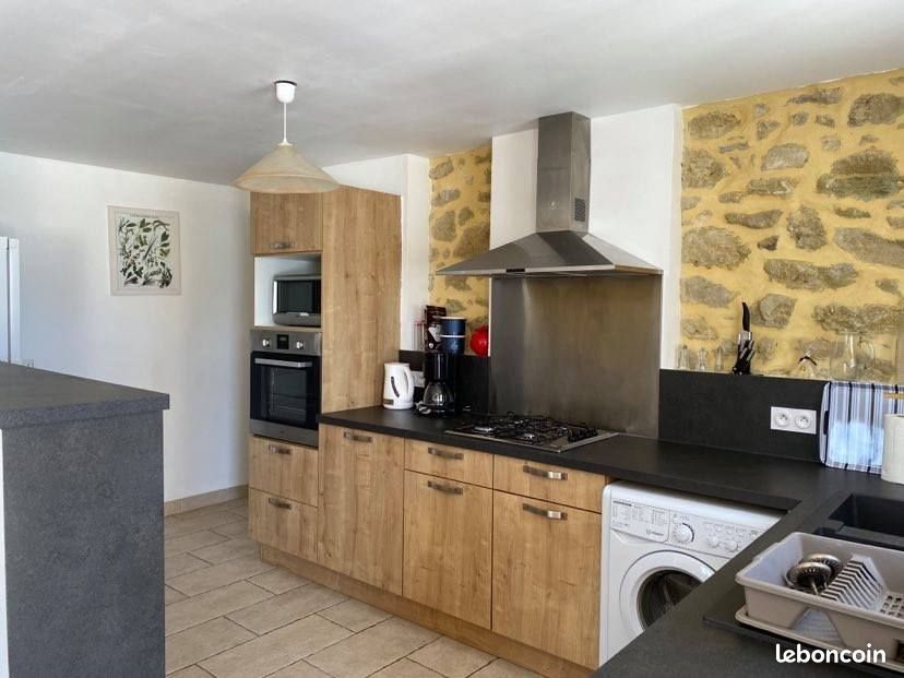 Maison à louer, 160m², Saint-Laurent-de-Carnols