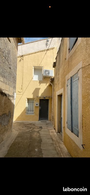 Maison à louer, 30m², Aimargues