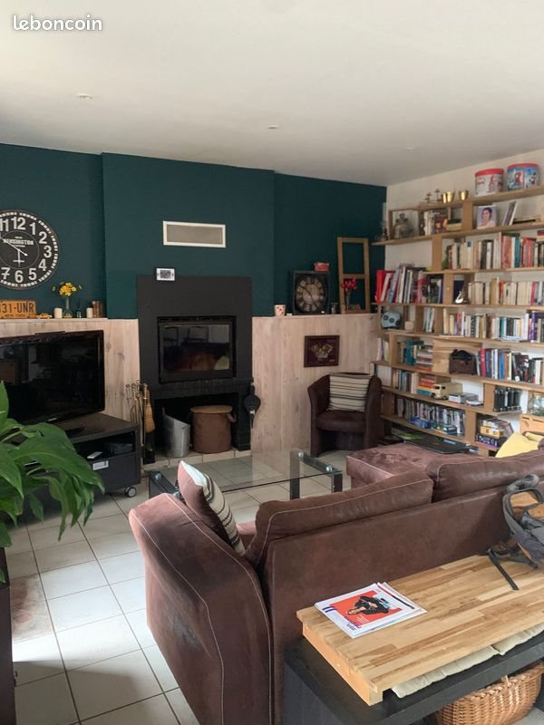 Maison à louer, 120m², Chailland