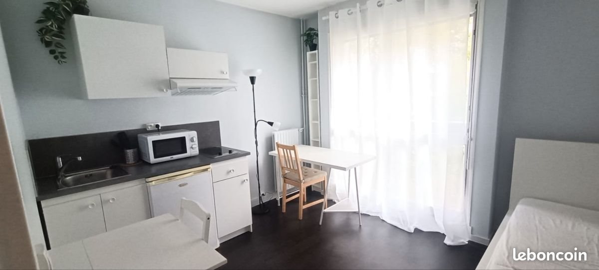 Appartement à louer, 20m², Versailles
