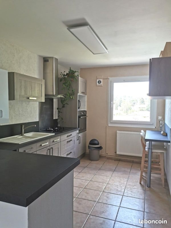 Appartement à louer, 77m², Lagnieu