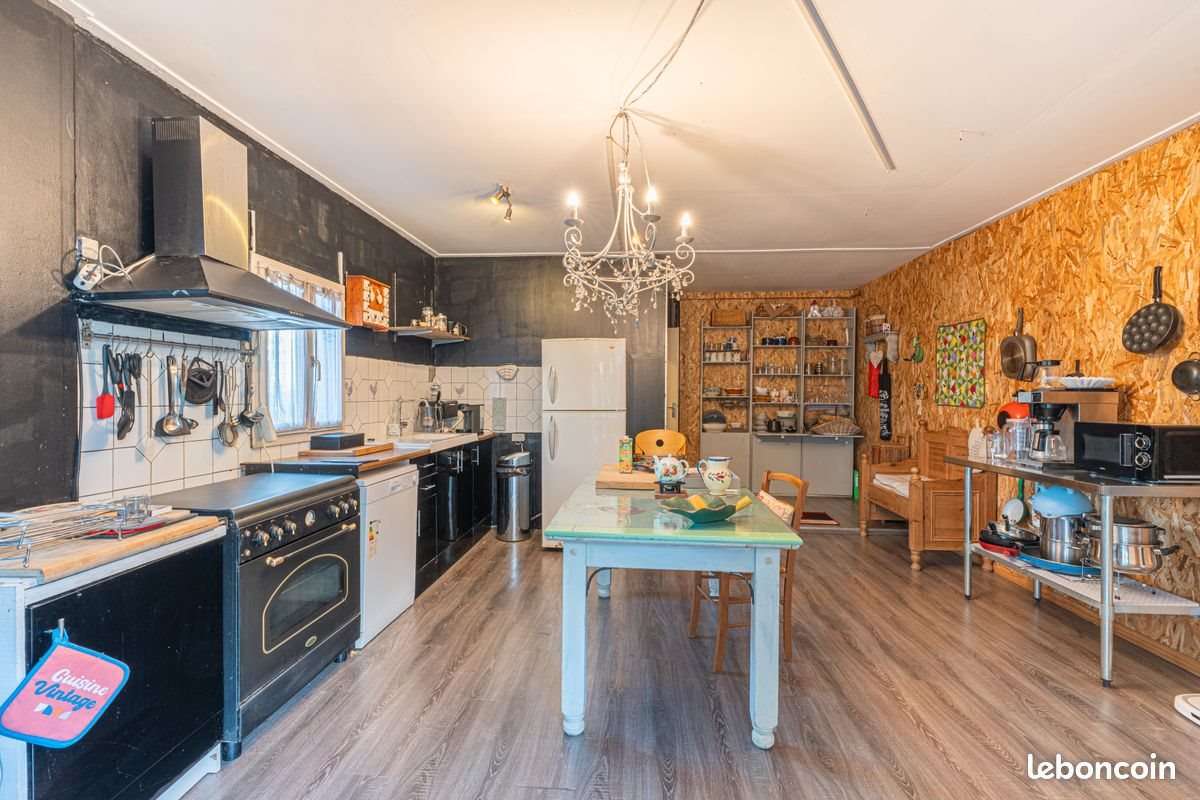 Maison à vendre, 400m², Grassac
