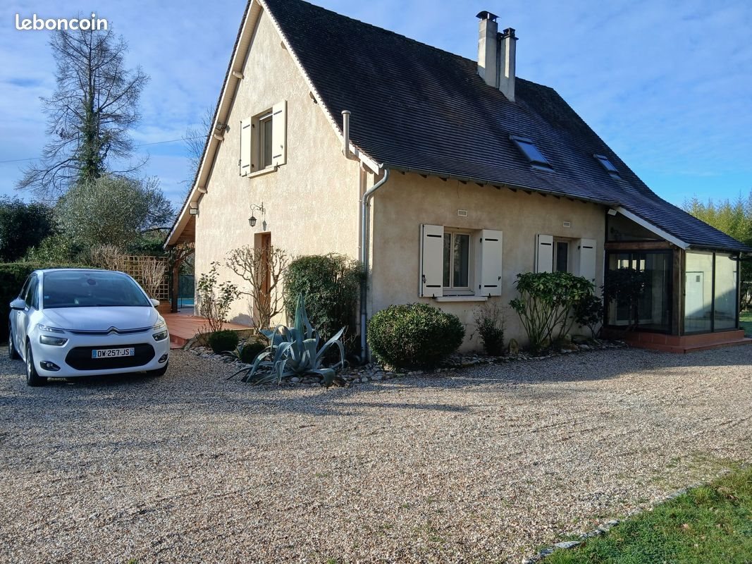 Maison à vendre, 143m², Saint-Seurin-sur-l'Isle