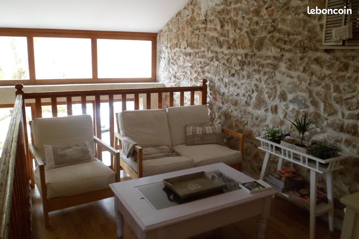 Maison à vendre, 260m², Ambierle