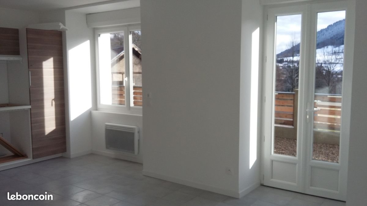 Appartement à louer, 69m², La Motte-d'Aveillans