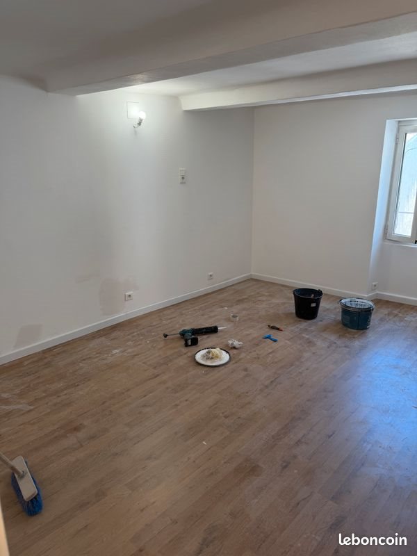 Maison à louer, 45m², Saint-Etienne-les-Orgues