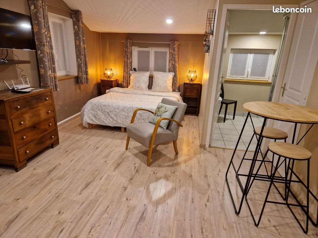 Appartement à louer, 27m², Bessenay