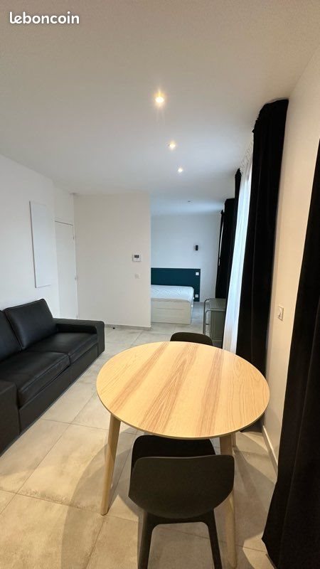 Appartement à louer, 27m², Drancy