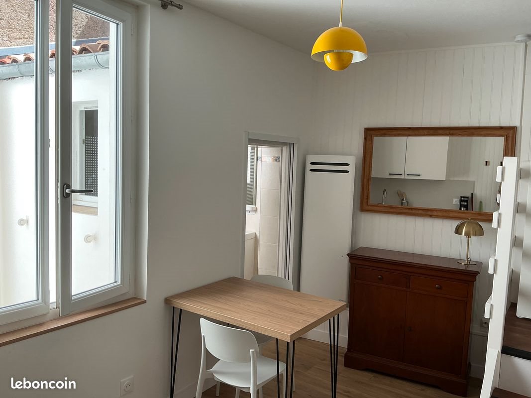 Appartement à louer, 16m², La Rochelle