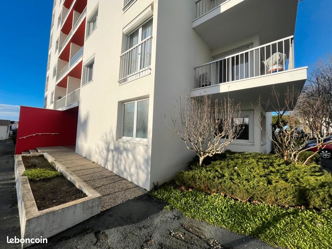 Appartement à louer, 62m², Royan