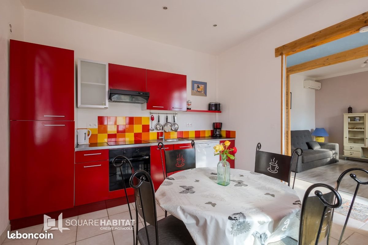 Maison à louer, 75m², Piolenc