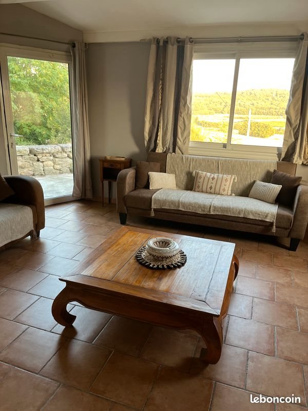 Maison à louer, 130m², Aurons