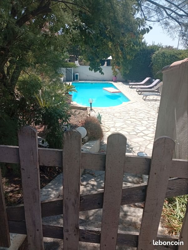 Appartement à louer, 40m², Carnoux-en-Provence