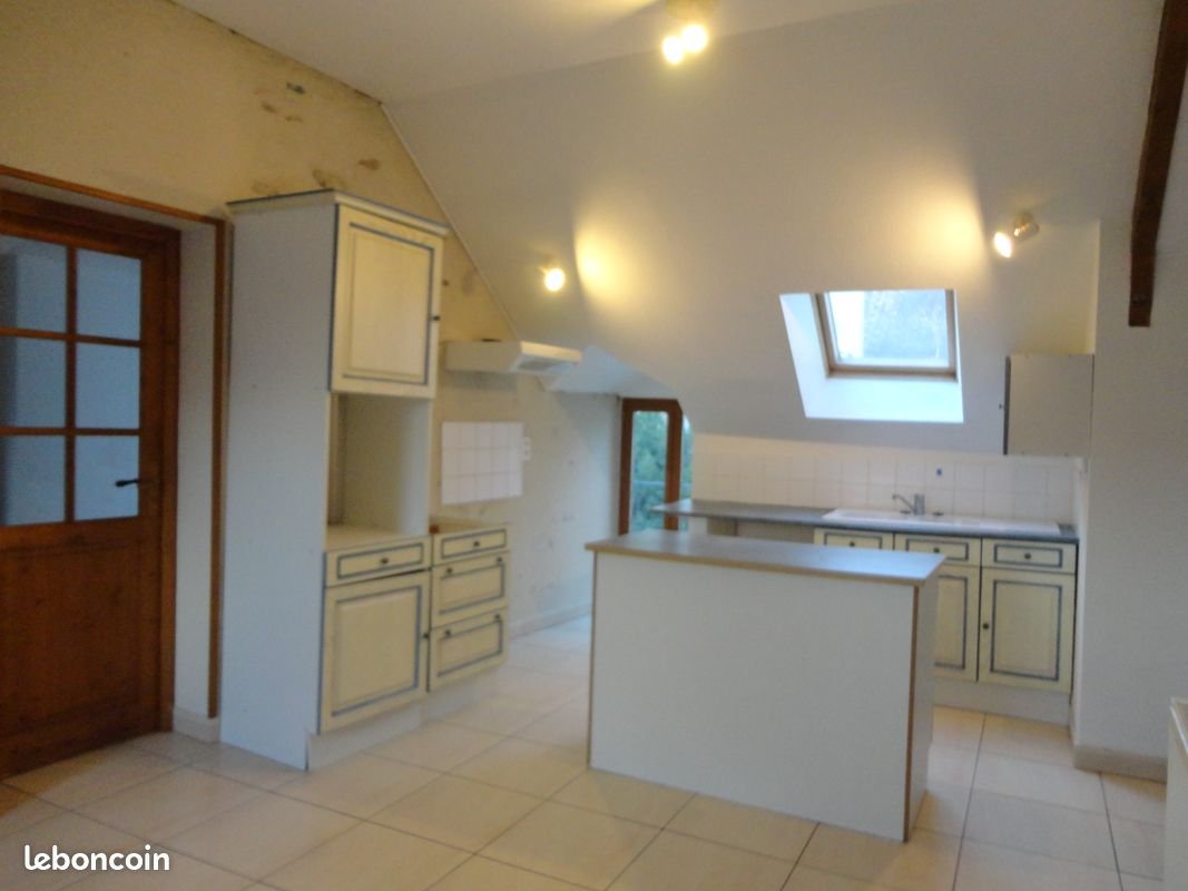 Appartement à louer, 140m², Baugy