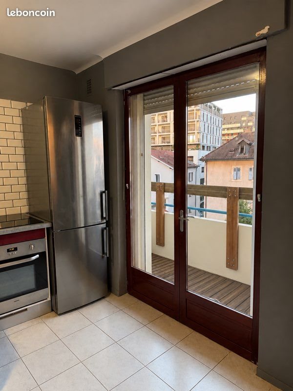 Appartement à louer, 65m², Annemasse