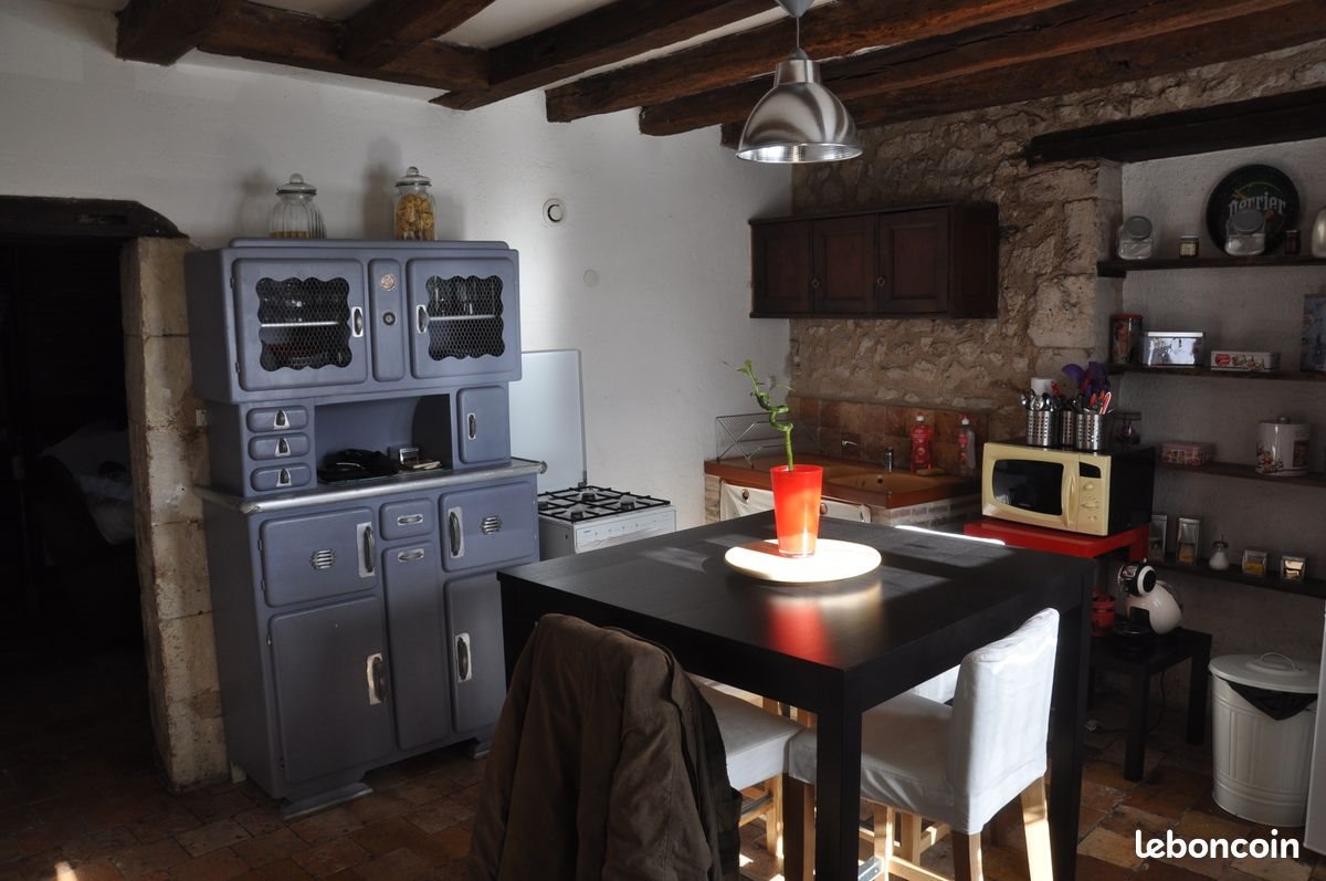 Maison à louer, 70m², Arcisses