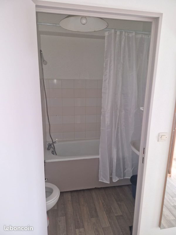 Appartement à louer, 18m², Aulnoye-Aymeries