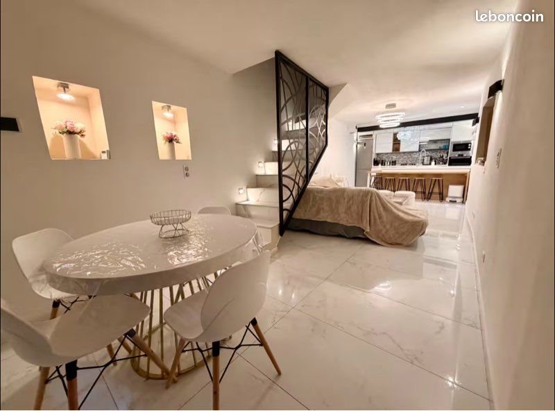 Maison à louer, 83m², Monteux