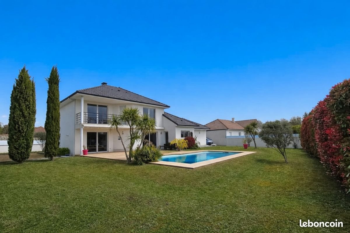 Maison à vendre, 147m², Morlaàs
