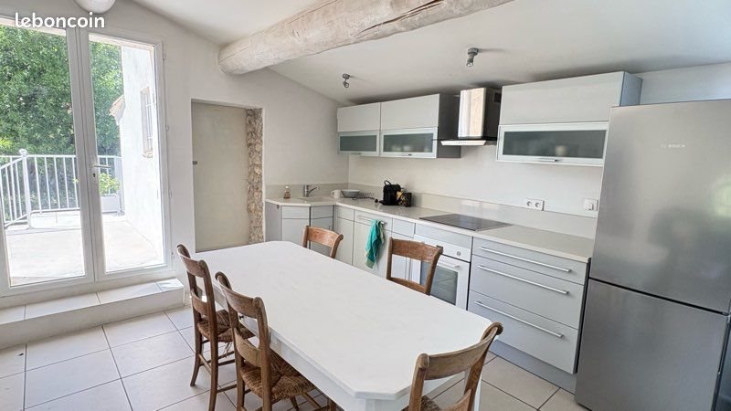 Appartement à louer, 52m², Roquevaire