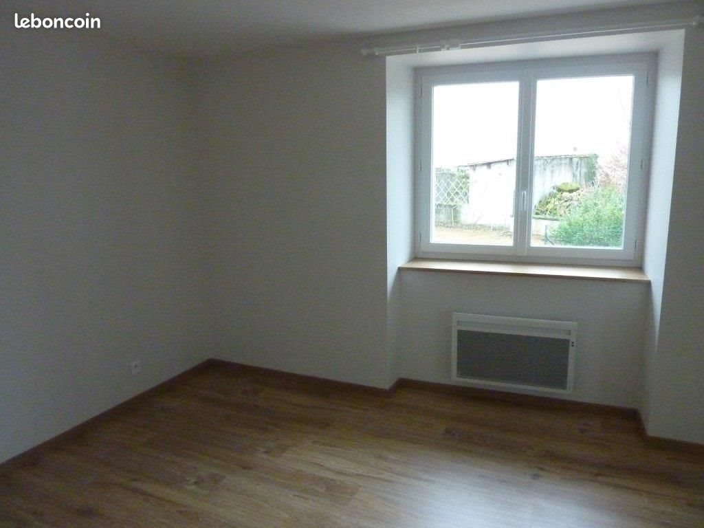 Maison à louer, 110m², Courpière