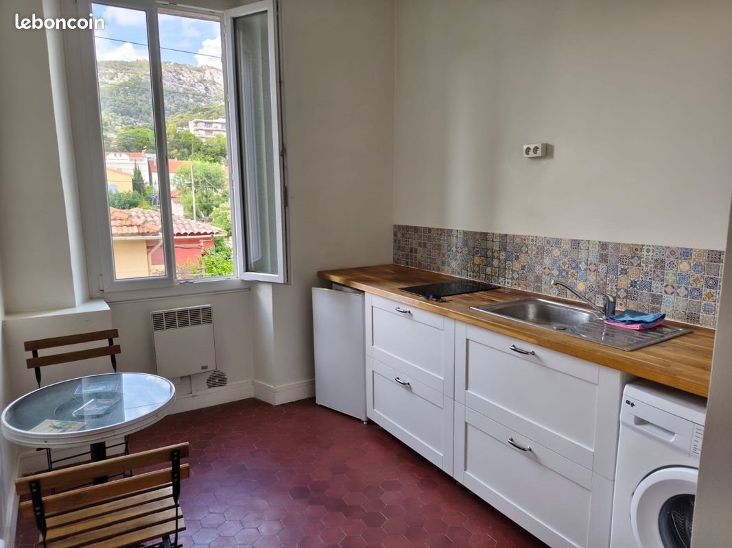 Appartement à louer, 23m², Toulon