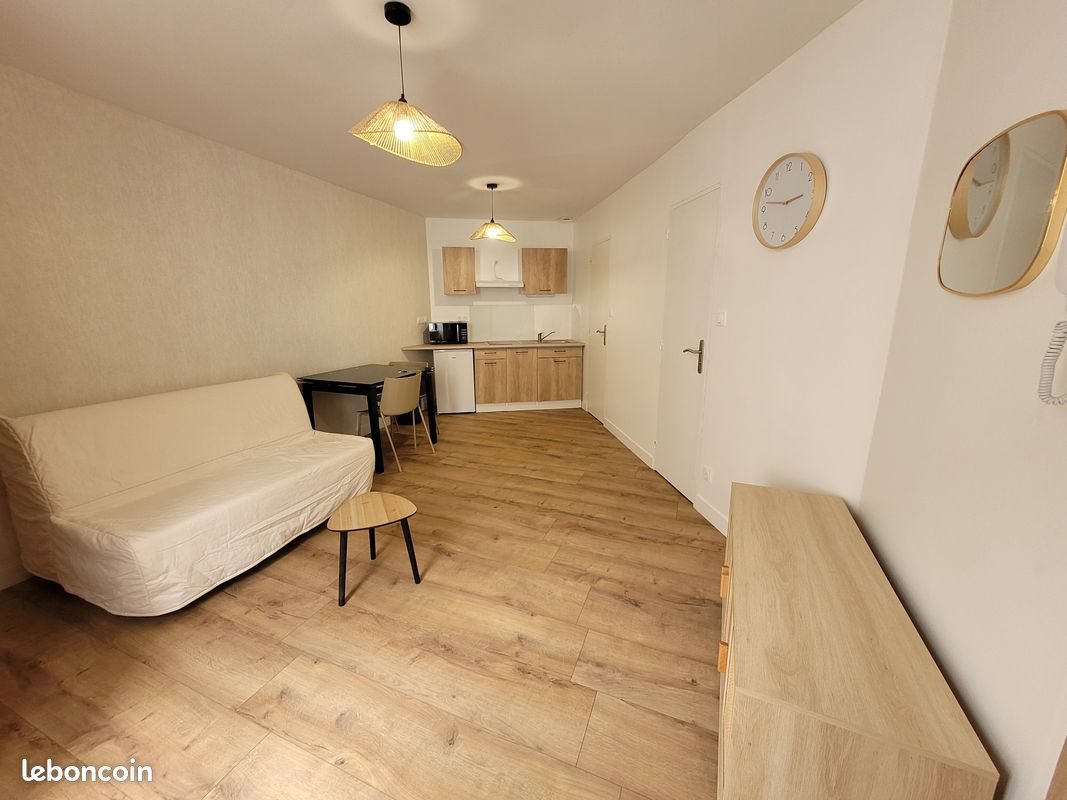 Appartement à louer, 22m², Bressuire