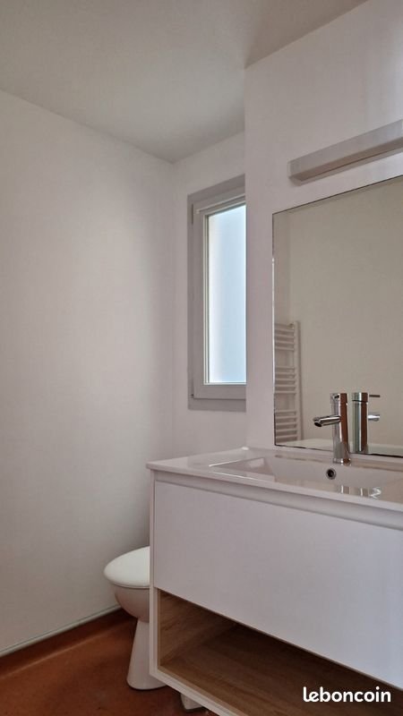 Appartement à louer, 43m², Rochefort