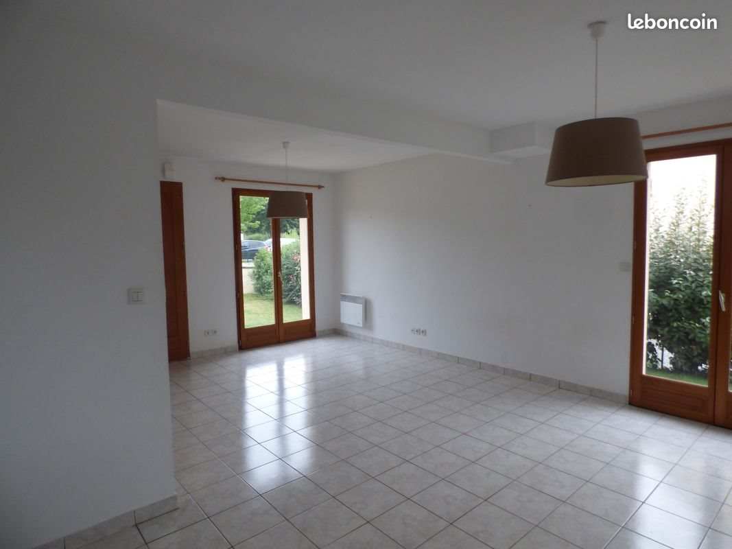 Maison à louer, 64m², Taupont