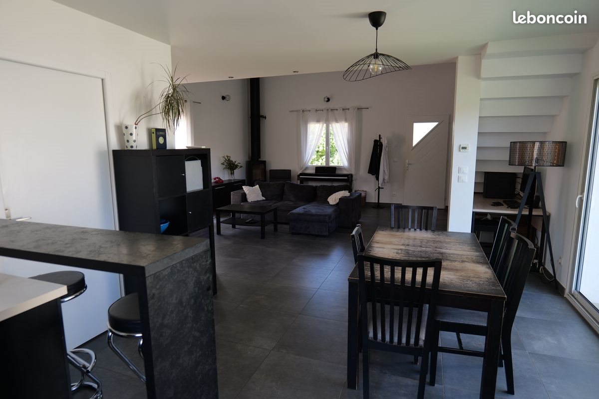 Maison à vendre, 125m², Vic-le-Comte