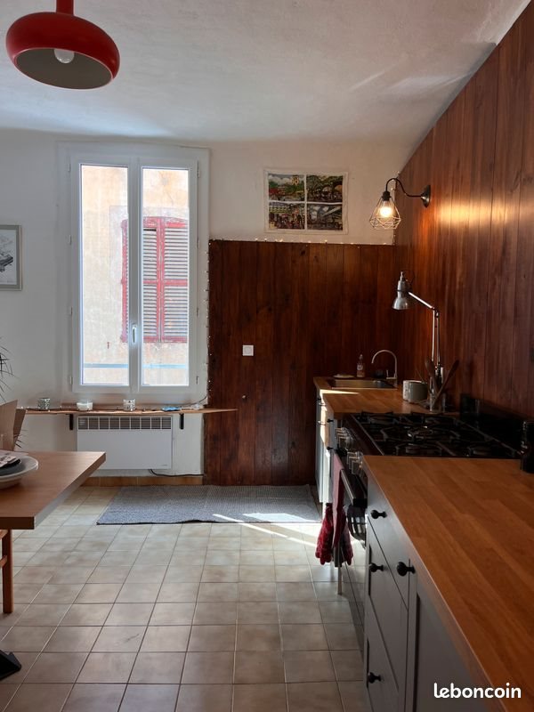 Appartement à louer, 70m², Cotignac