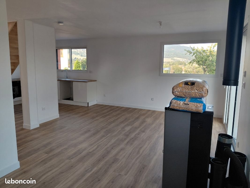 Maison à louer, 90m², Cranves-Sales