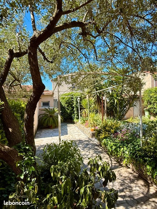 Maison à vendre, 160m², Nîmes