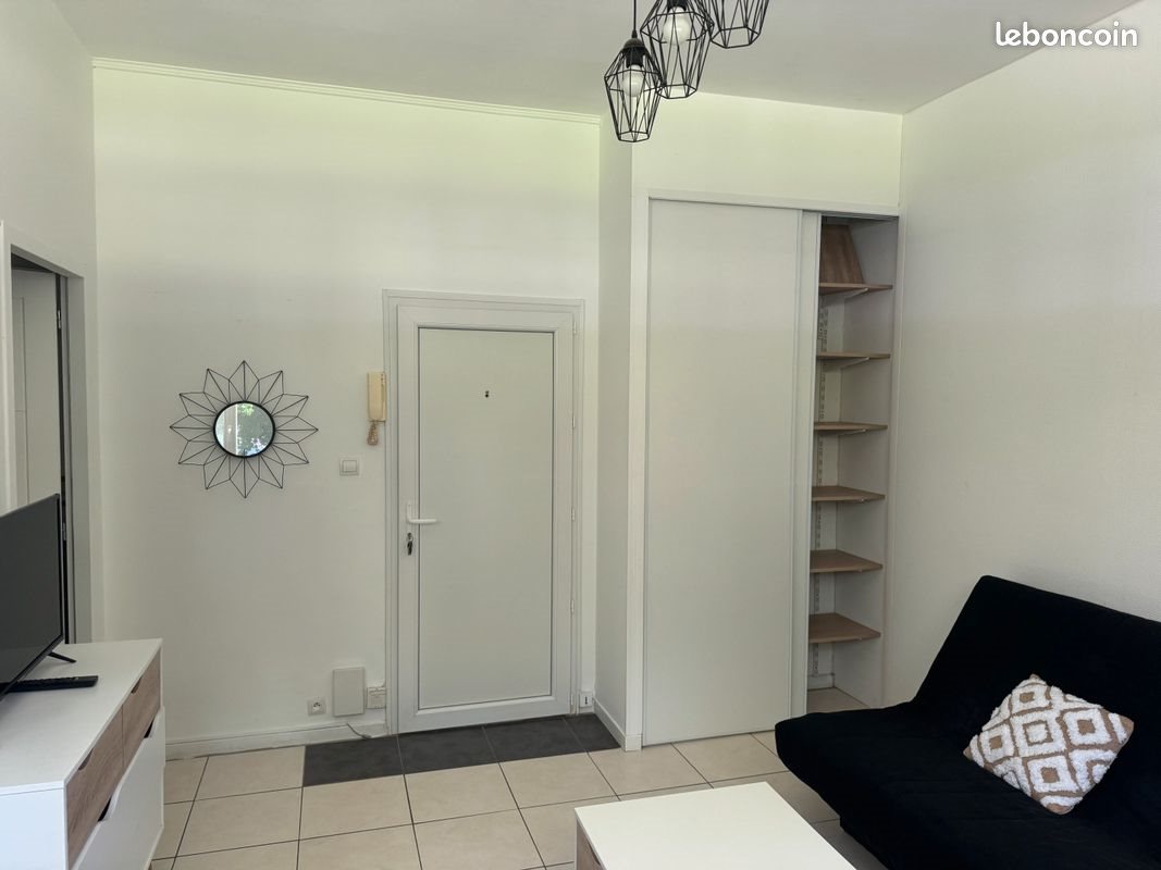 Appartement à louer, 22m², Pau