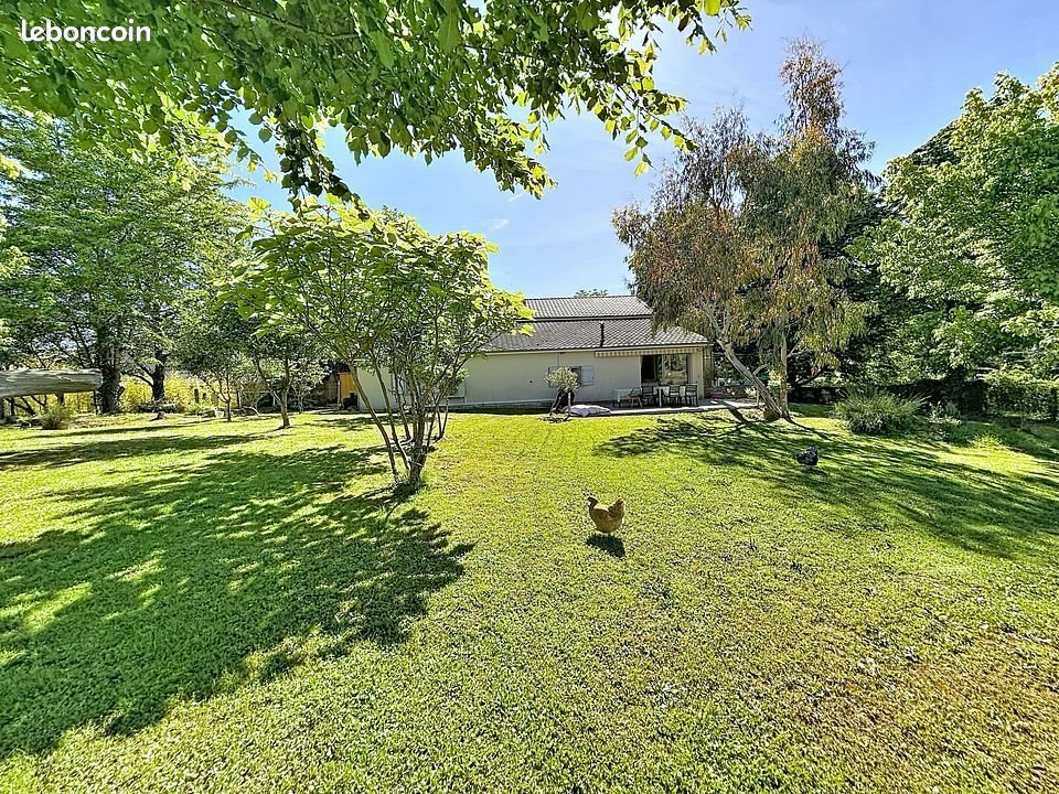 Maison à vendre, 184m², Saint-Pantaléon-de-Larche