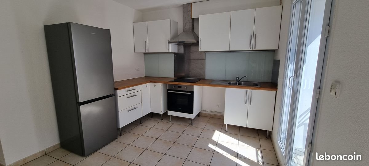 Appartement à louer, 64m², Béziers