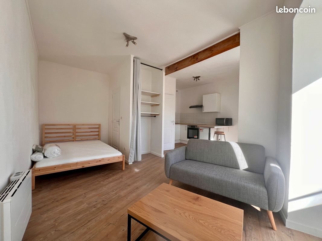 Appartement à louer, 27m², Béziers