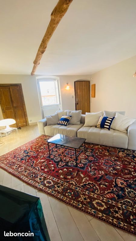 Appartement à louer, 80m², Bastia